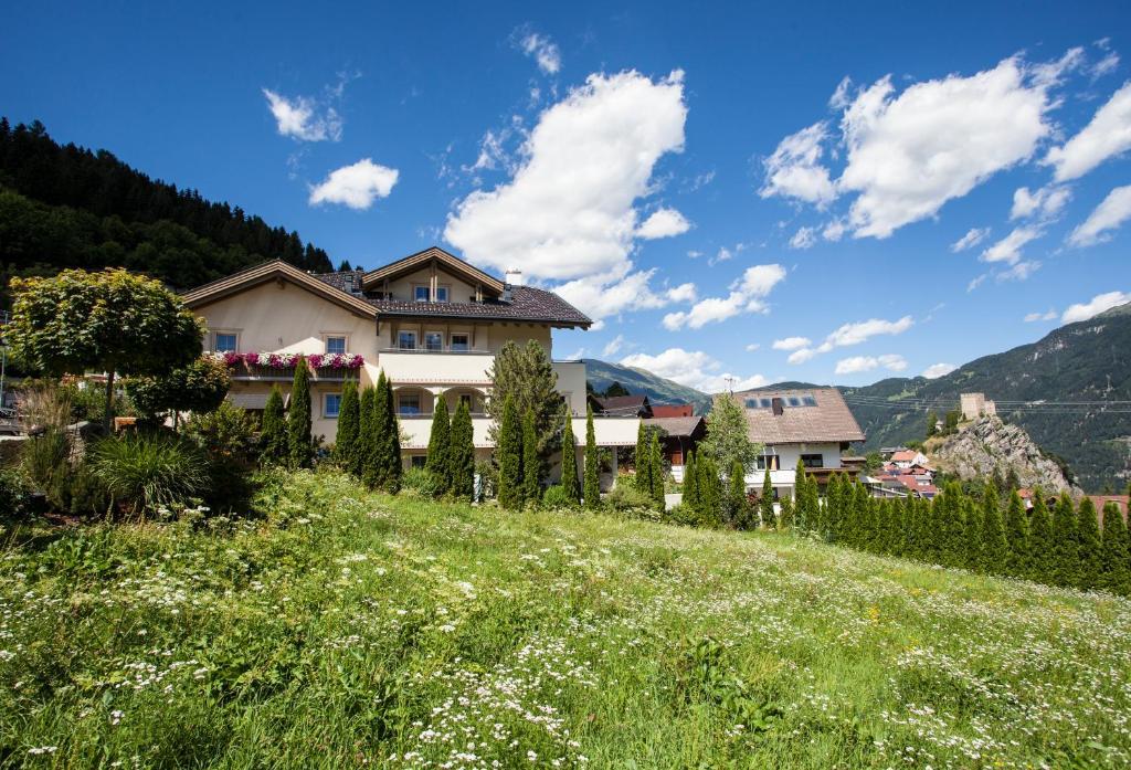 Alpenapart Ladis Ehemals Alpenapart Alexander Inklusive Sommer Bergbahnticket المظهر الخارجي الصورة