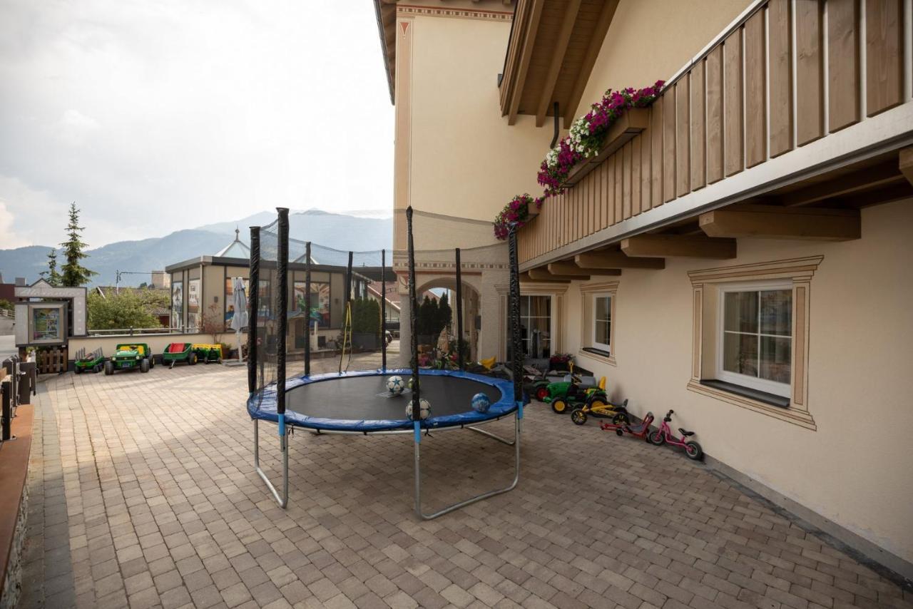 Alpenapart Ladis Ehemals Alpenapart Alexander Inklusive Sommer Bergbahnticket المظهر الخارجي الصورة